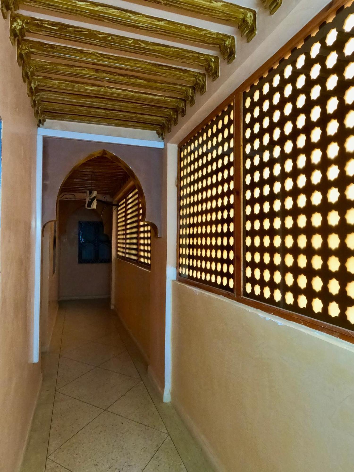 Hagounia Hotel Тан-Тан Экстерьер фото